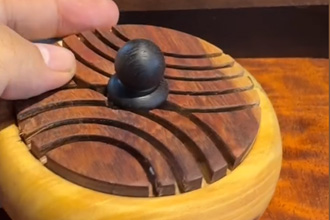 新作品！原木鏤空小盤香爐