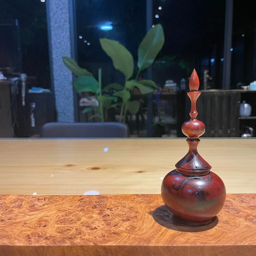 雀梅扭蓋聚寶盆